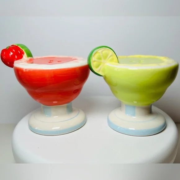 Ceramic Cocktail Tropical Drinks Salt & Pepper Shakers Lime Wedge - Picture 1 of 9
